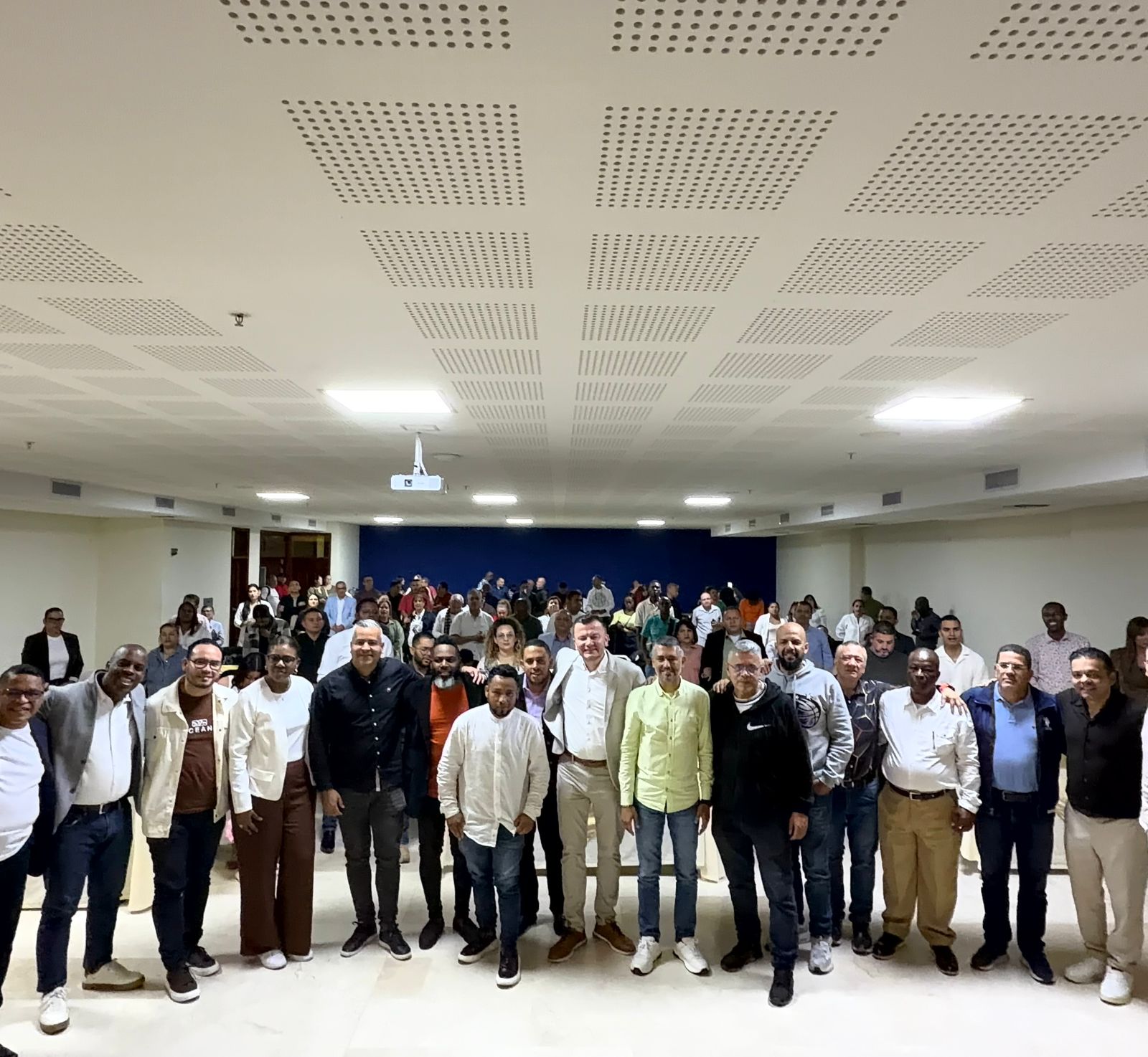 Senador Santi Montoya